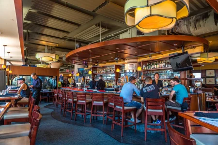 The best places to eat and drink at Boston Logan International Airport